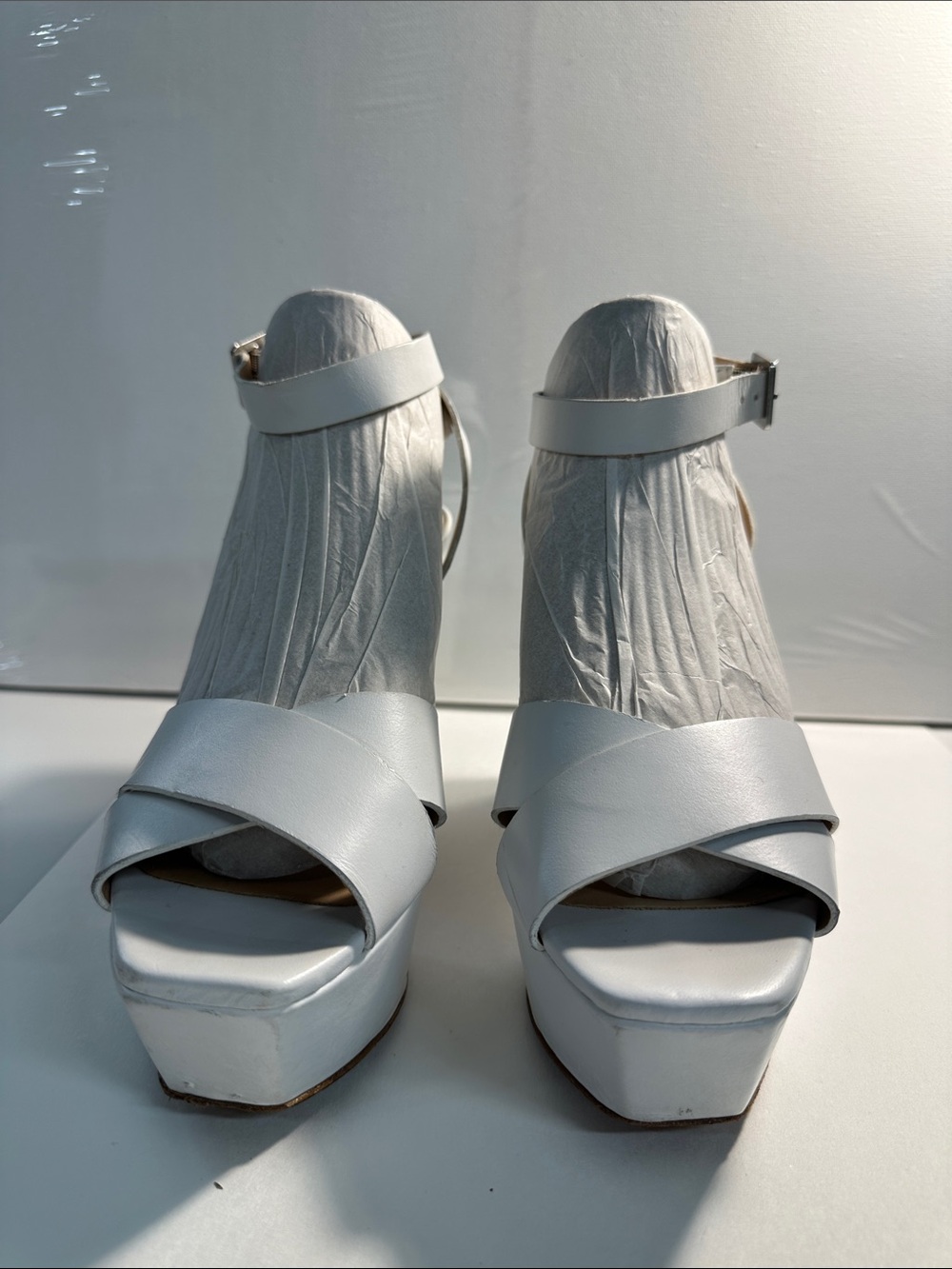 Schutz White Platform Ankle-Strap Sandals Classic Women's Heels size 6B